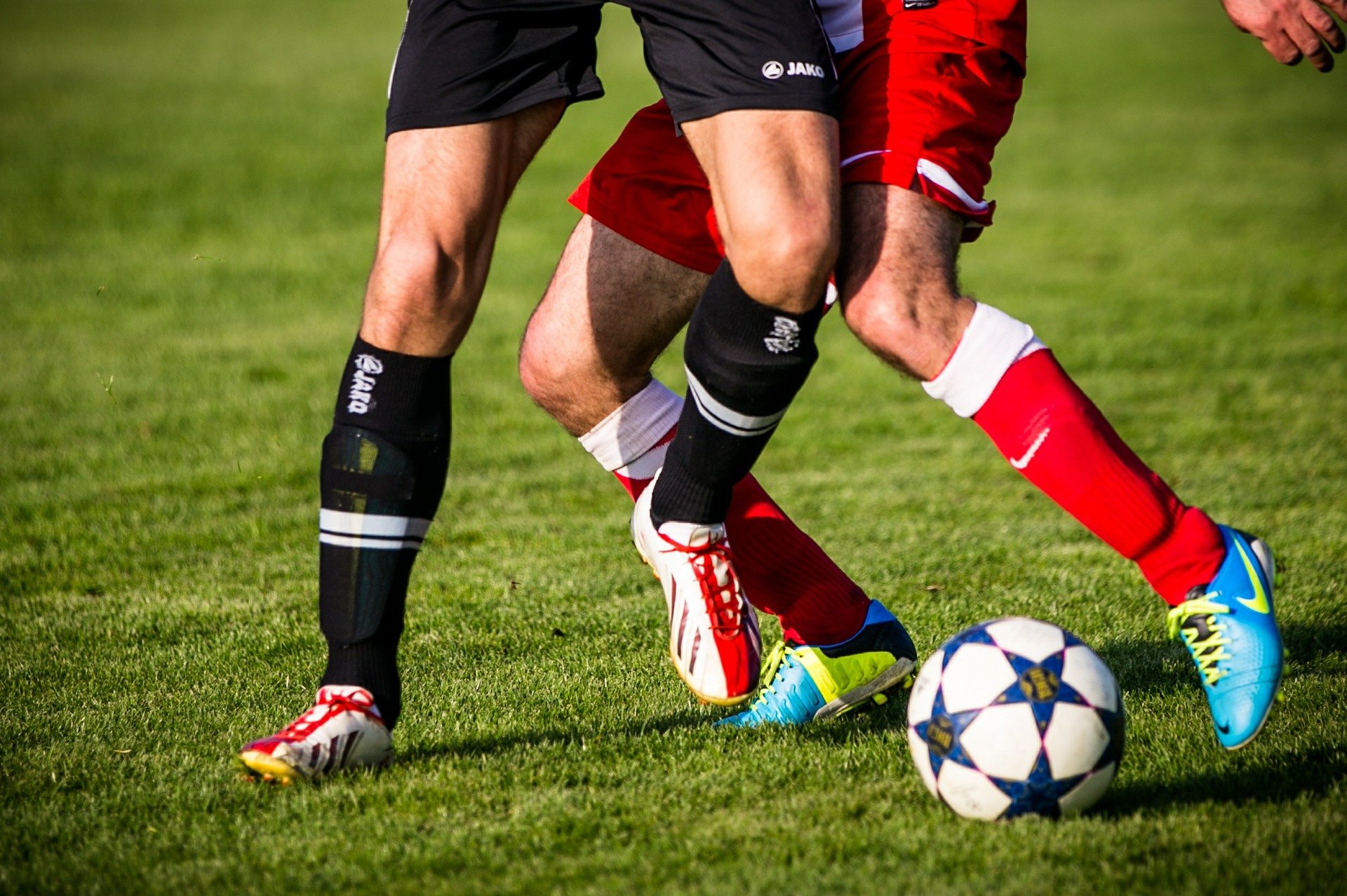 Play It Like A Professional: Football Tips And Tricks